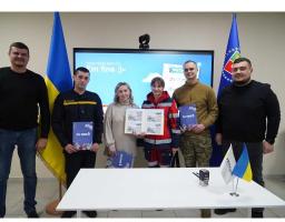 Незламні українці взяли участь у спецпогашенні поштової марки «I’m Fine:)»