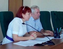 Важливим питанням залишається впровадження в дію урядових програм підтримки аграрного сектору на Луганщині.