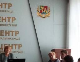 Координацію зусиль центральних та місцевих органів виконавчої влади та органів місцевого самоврядування у сфері запобігання та протидії домашньому насильству обговорювали сьогодні на всеукраїнській вебекс-нараді.