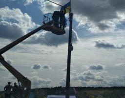 Єднаємо Луганщину: в районі КПВВ встановлюють ліхтарі