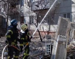 Не зміг би ходити та посміхатись тим, хто зруйнував мій Сєвєродонецьк, – розповідь вогнеборця з Луганщини