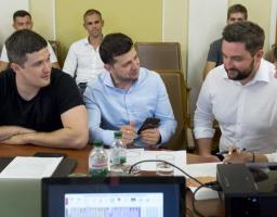 Я хочу швидких змін і гарантую політичну волю – Президент під час першого експертного обговорення концепції «Держава у смартфоні»