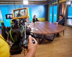 Володимир Зеленський: Приватизація – це не про те, скільки держава отримає при продажу, це про сплату податків щомісяця, щороку