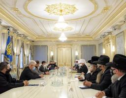 Президент закликав релігійних лідерів України допомогти убезпечити громадян від поширення COVID-19