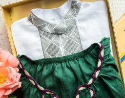 До Всесвітнього дня вишиванки Володимир та Олена Зеленські подарували вишиті сорочки лідерам світових держав