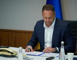 Україна звертається до білоруської влади щодо звільнення українських правозахисників і журналістів Рєуцького та Васильєва – Андрій Єрмак