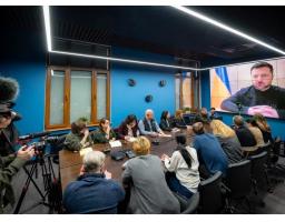 У переговорному процесі щодо наближення справедливого миру має взяти участь спеціальний представник Європи – Президент