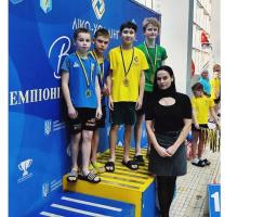 Три золоті нагороди вибороли луганські стрибуни у воду в розіграші кубка України