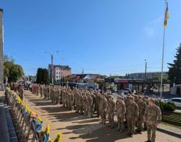 У Луганському обласному ліцеї з посиленою військово-фізичною підготовкою відбулись заходи до Дня пам’яті та перемоги над нацизмом у Другій світовій війні