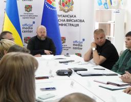 Підтримка підрозділів, що боронять Луганщину, буде посилена, - Олексій Харченко на засіданні  Ради оборони області