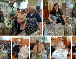 Переселенці з Луганщини, які мешкають у Києві, отримали постільну білизну від благодійників