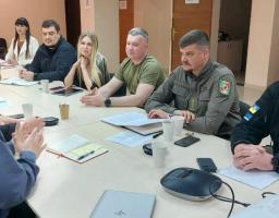 Ми не можемо чекати, коли все буде звільнено, ми маємо починати зараз, щоб бути готовими! - Артем Лисогор під час зустрічі із Нільсом Крістенсеном, керівником Програми ООН із відновлення та розбудови миру 