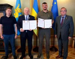 Із Люблінським воєводством домовилися співпрацювати в економіці, науці, культурі. Також Польща допоможе в оздоровленні наших дітей, - Артем Лисогор