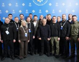 «Стійкість на фронті, стійкість – усередині країни, стійкість – у міжнародних відносинах!» – Володимир Зеленський під час Конгресу місцевих та регіональних влад