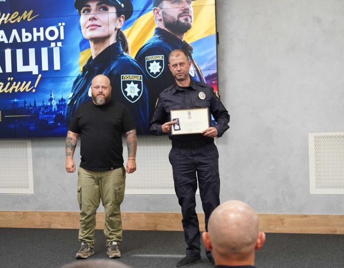 Поліцейських Луганщини привітали з професійним святом, відзначивши державними й відомчими нагородами