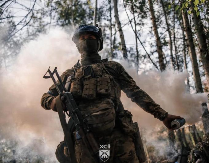 Підвищать явку - на виборах в "лнр" дозволили голосувати військовим з усіх регіонів рф, у Сіверськодонецьку окупанти виставили рахунки за опалення мешканцям невідновленого будинку, на Луганщині противник застосував міномети та артилерію
