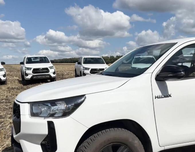Допомога від Луганщини: 117-та бригада ТРО отримала 10  автівок